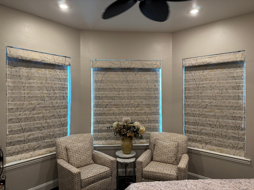 Elegant Roman Shades for Bedrooms on Meadow Lake Dr in Lakewood Village, TX